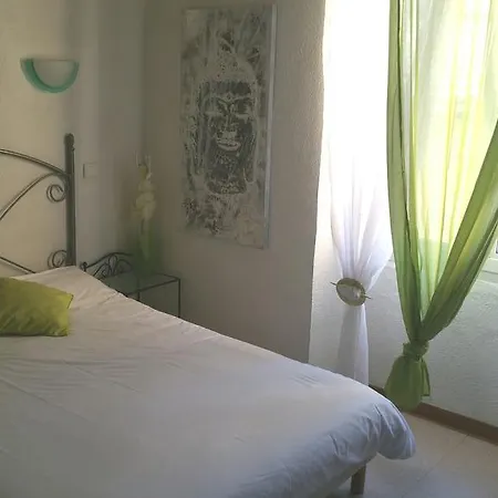 Du Theatre Otel Salon-de-Provence